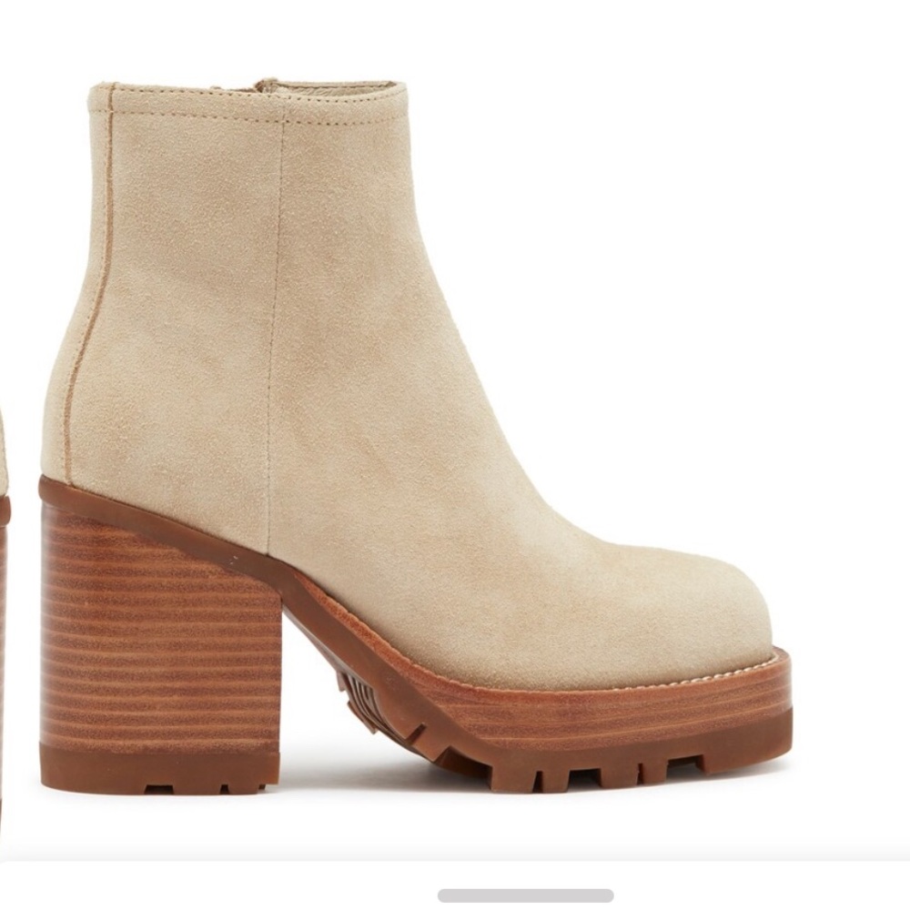 JEFFREY CAMPBELL Momby Lug Platform Suede boots Size 9.5 Brand New